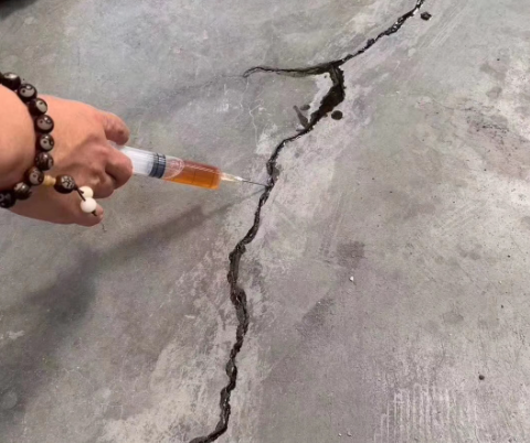 古交混凝土裂缝修补技术详解​